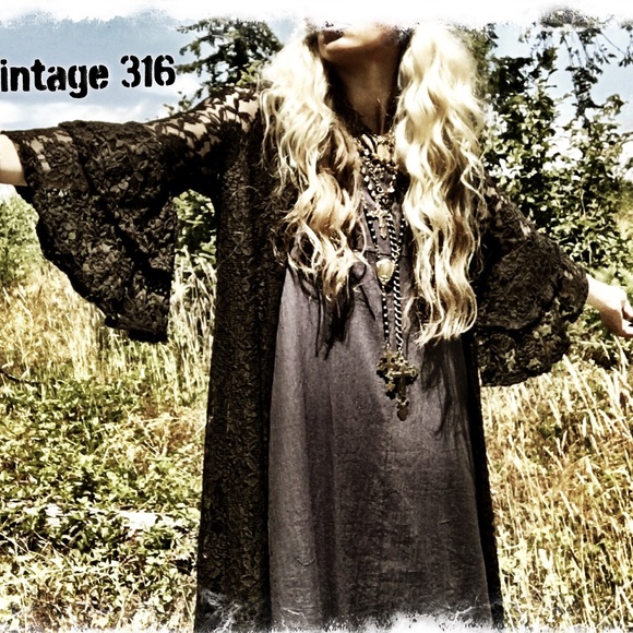 PLUS SIZE ♥️ Black Lace Duster - Picture 6 of 8